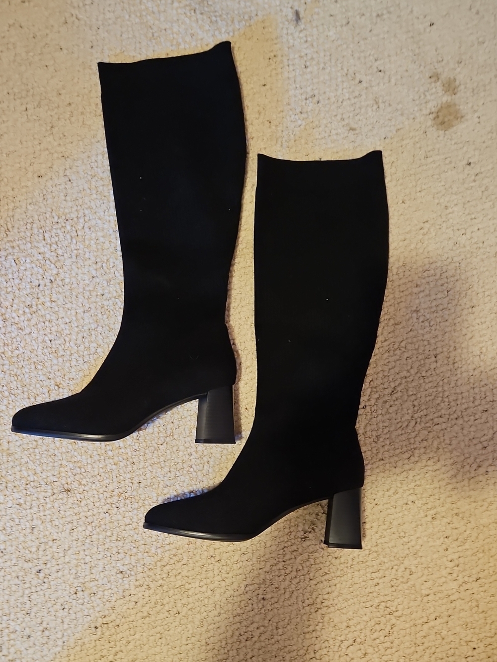 Classic Black Knee-High Block Heel Boots